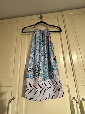 Lilly Pulitzer Bowen top NWT in blue peri lapis lanterns size small.